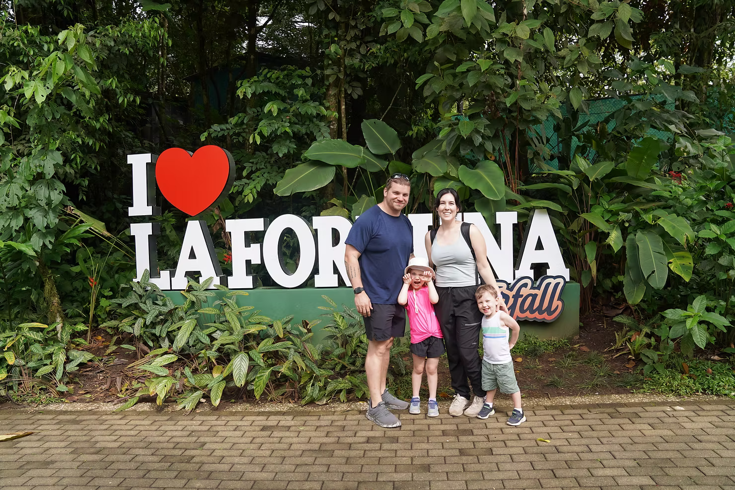 Where to Stay in La Fortuna, Costa Rica: Family-Friendly Hotels & Areas