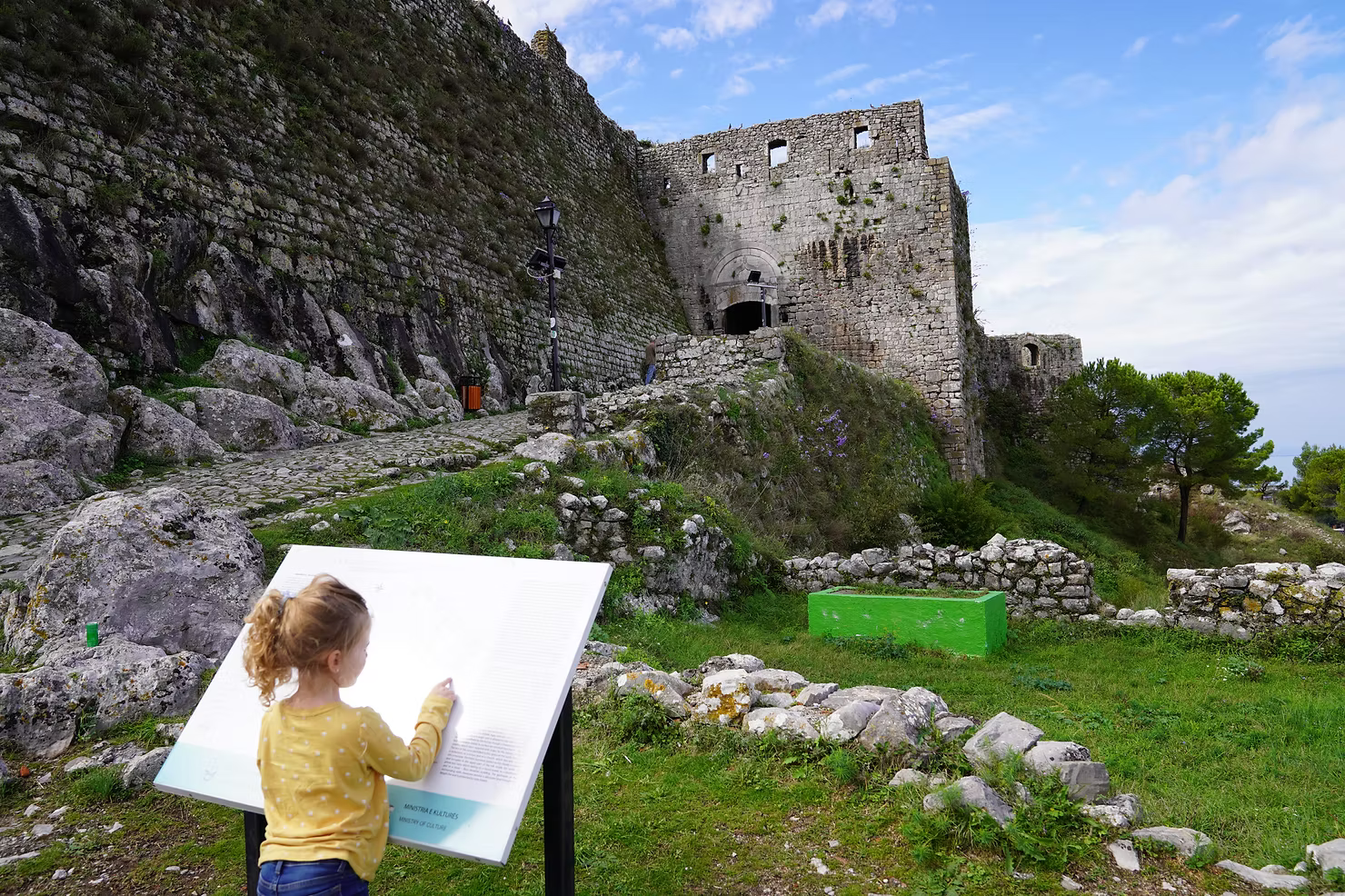 Basic Albanian Phrases Every First-Time Visitor to Albania Should Know